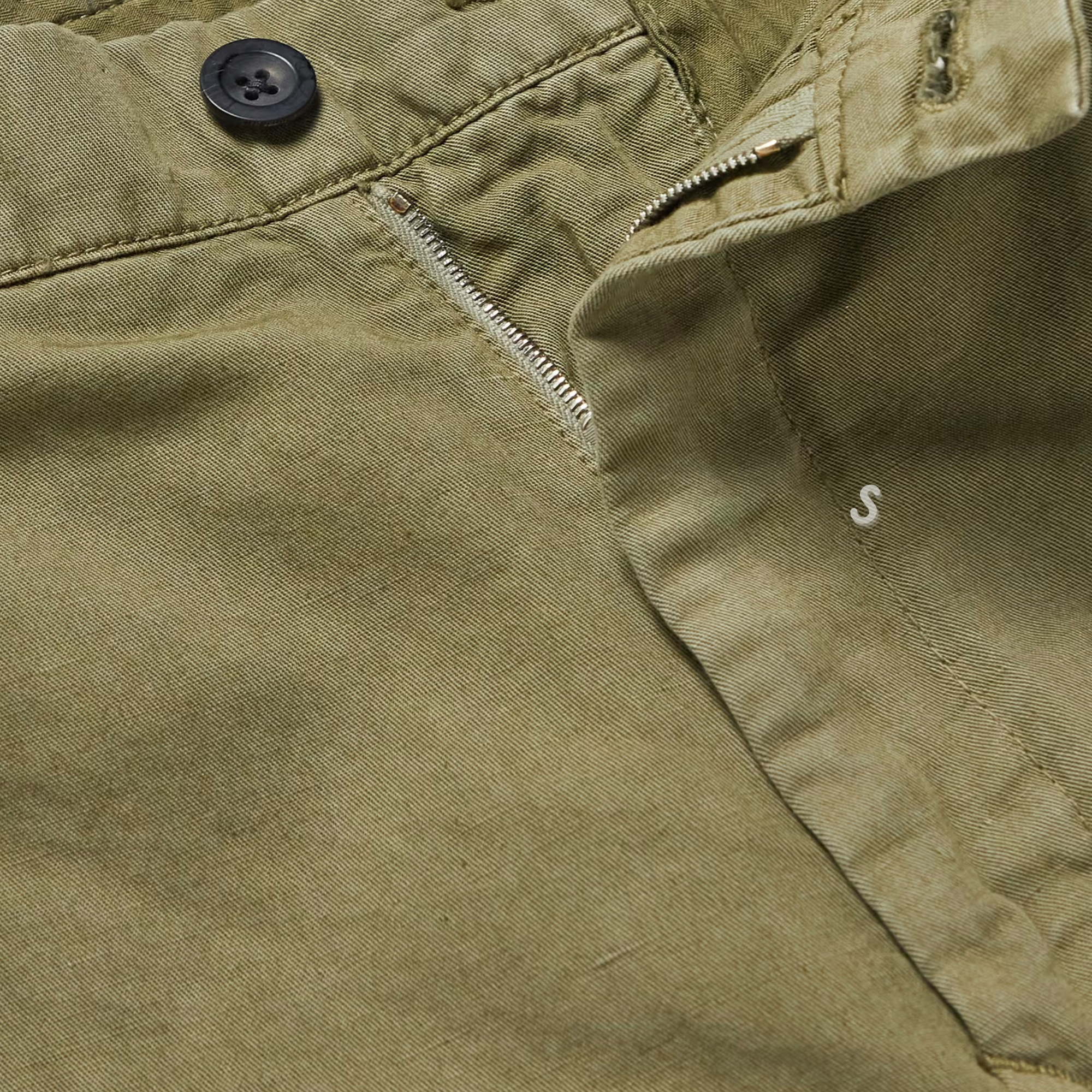 Swanky Loose Fit Chino